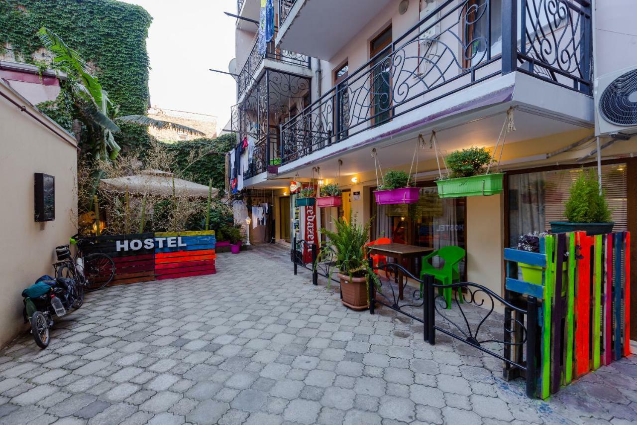 Batumi Surf Hostel Екстер'єр фото