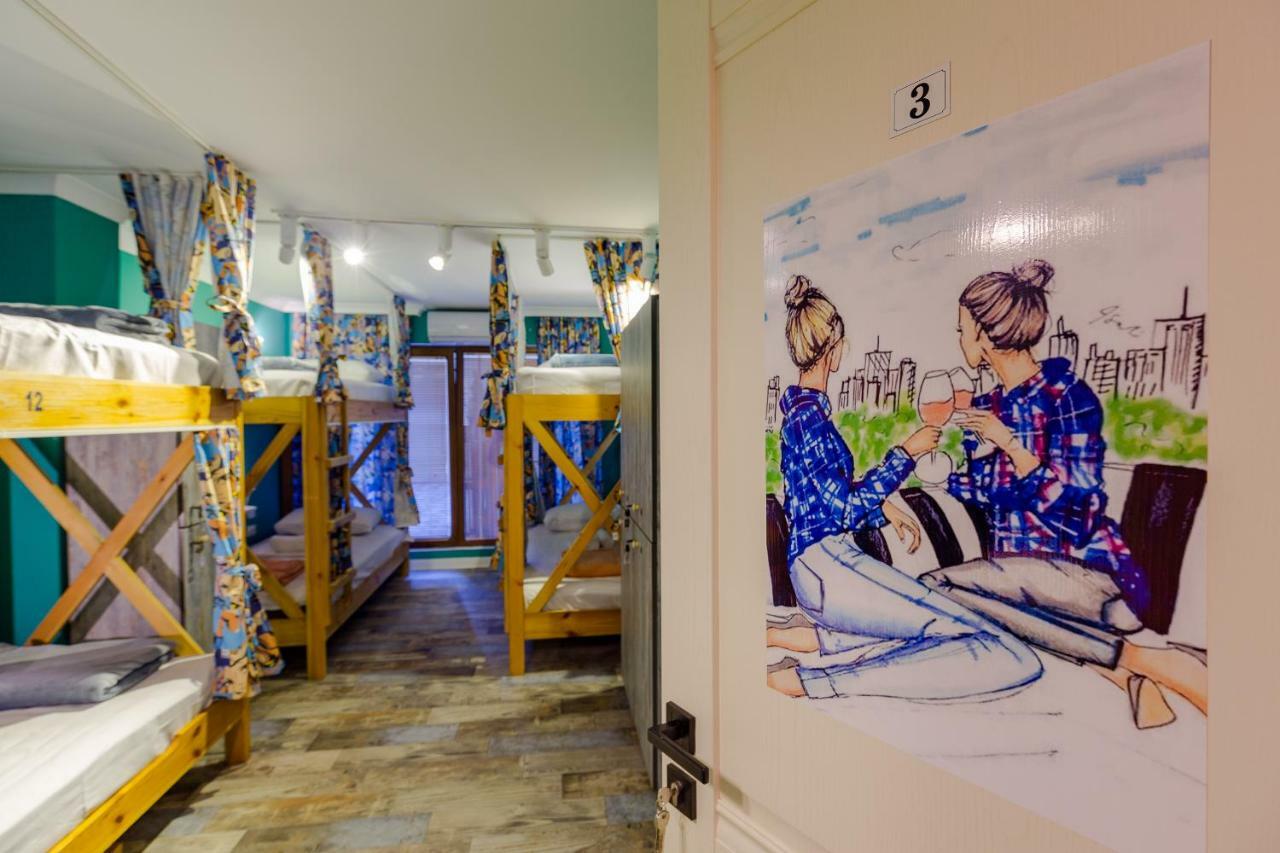 Batumi Surf Hostel Екстер'єр фото