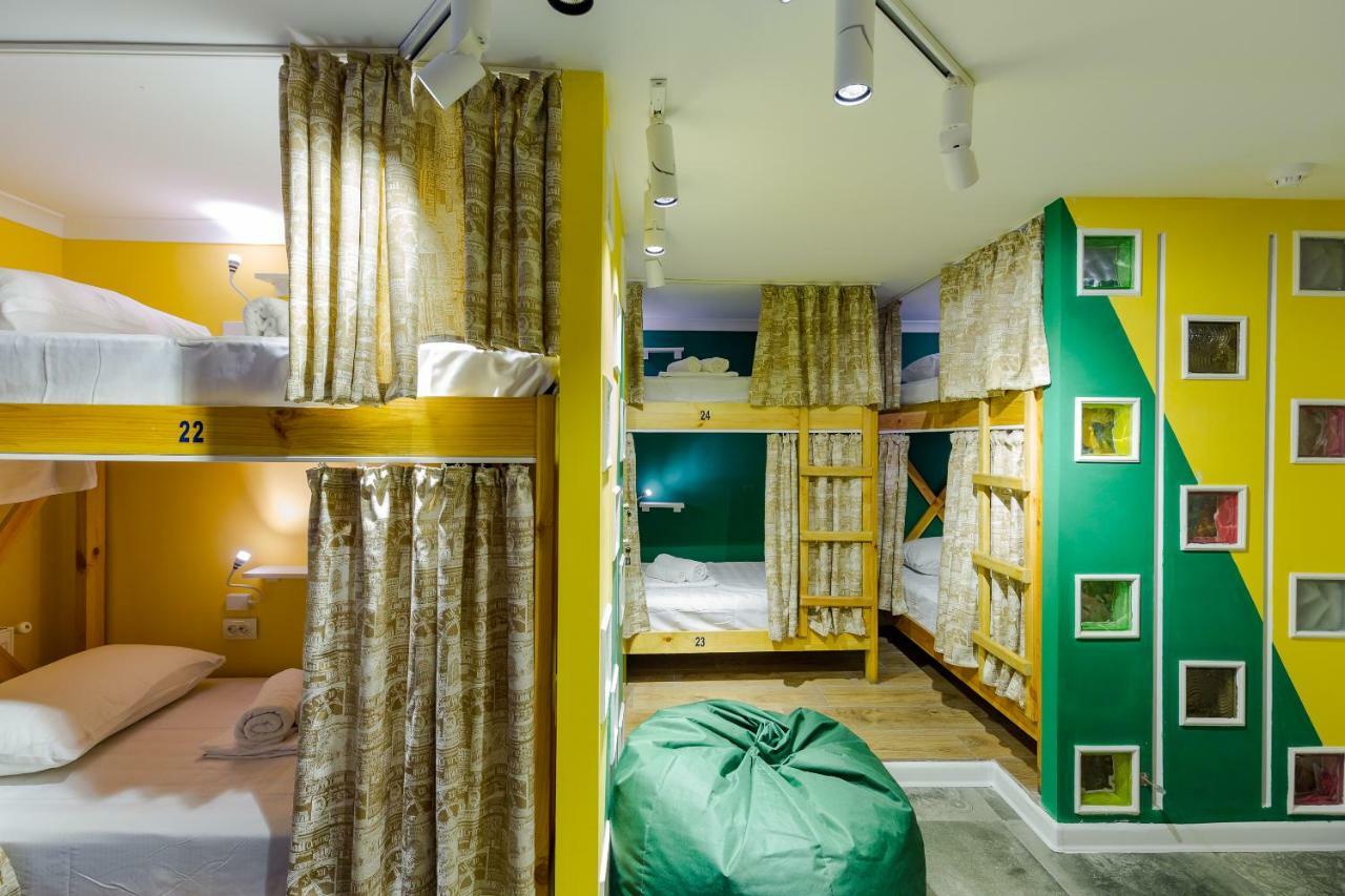 Batumi Surf Hostel Екстер'єр фото