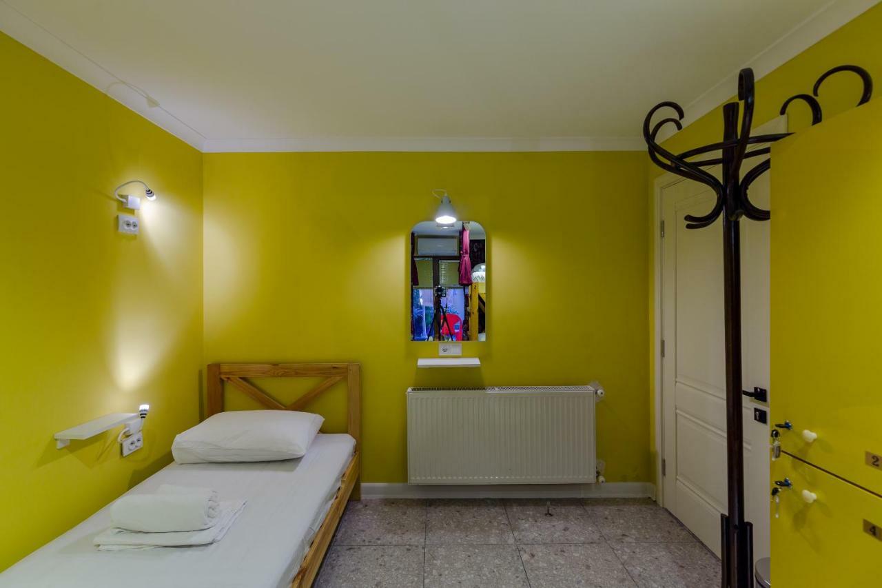 Batumi Surf Hostel Екстер'єр фото