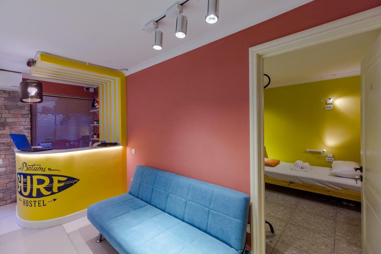 Batumi Surf Hostel Екстер'єр фото