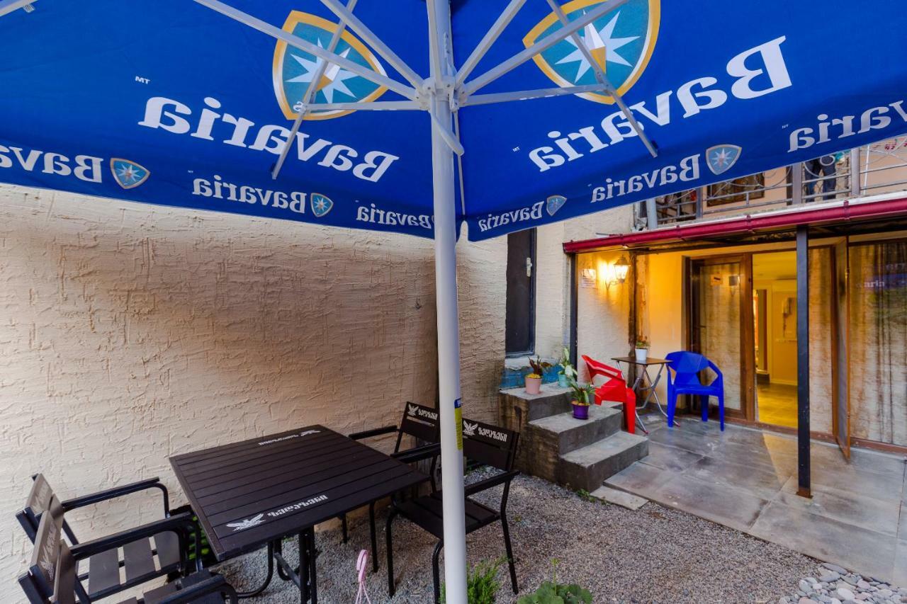 Batumi Surf Hostel Екстер'єр фото